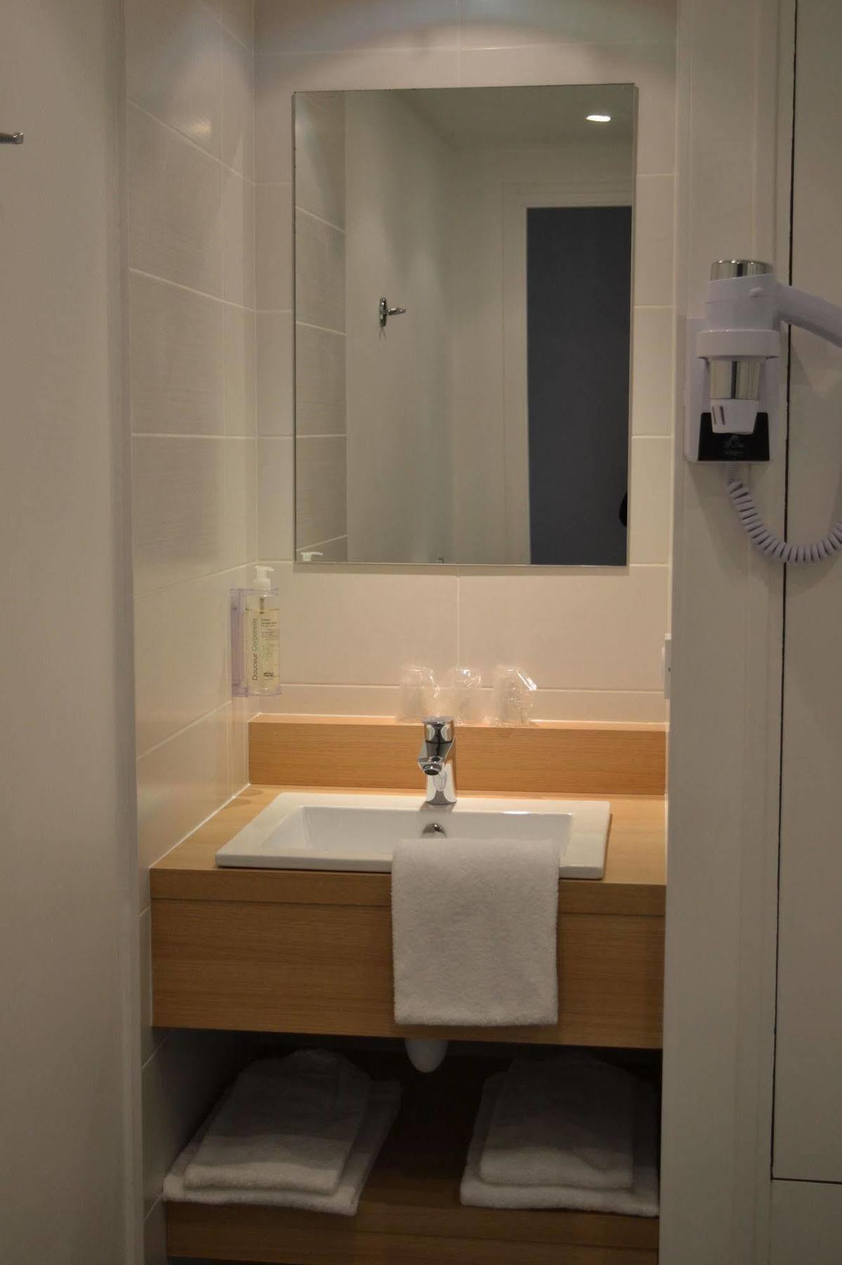 Brit Hotel Les Alizes Pornic Eksteriør billede